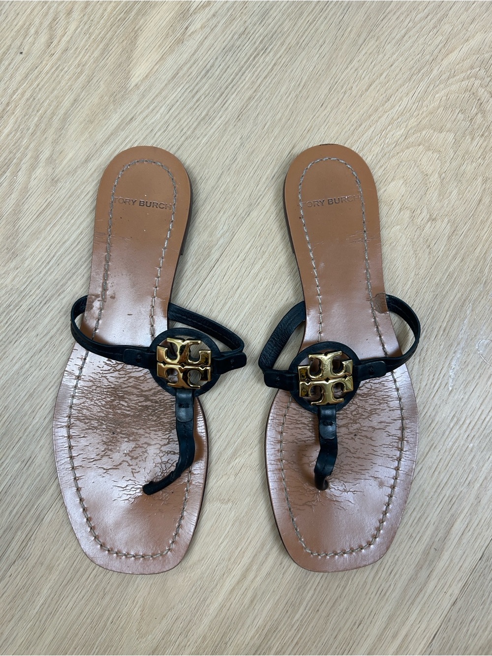 Tory Burch Mini Miller Thong Leather Sandals 8